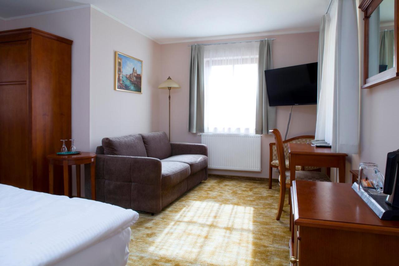 Wellness Hotel Ida Františkovy Lázně Екстериор снимка