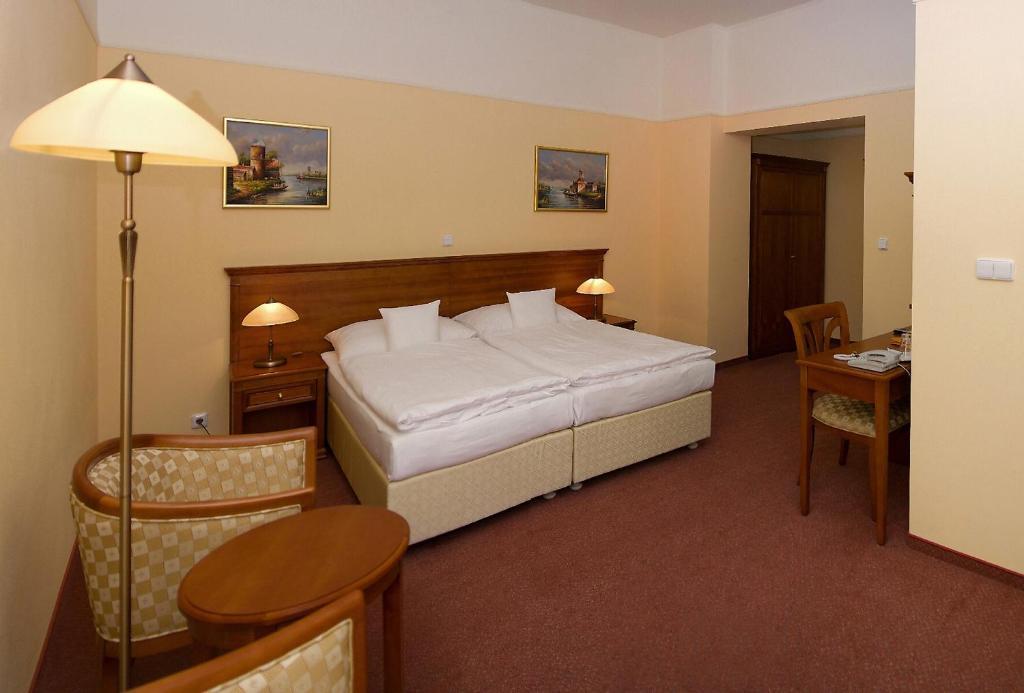 Wellness Hotel Ida Františkovy Lázně Стая снимка
