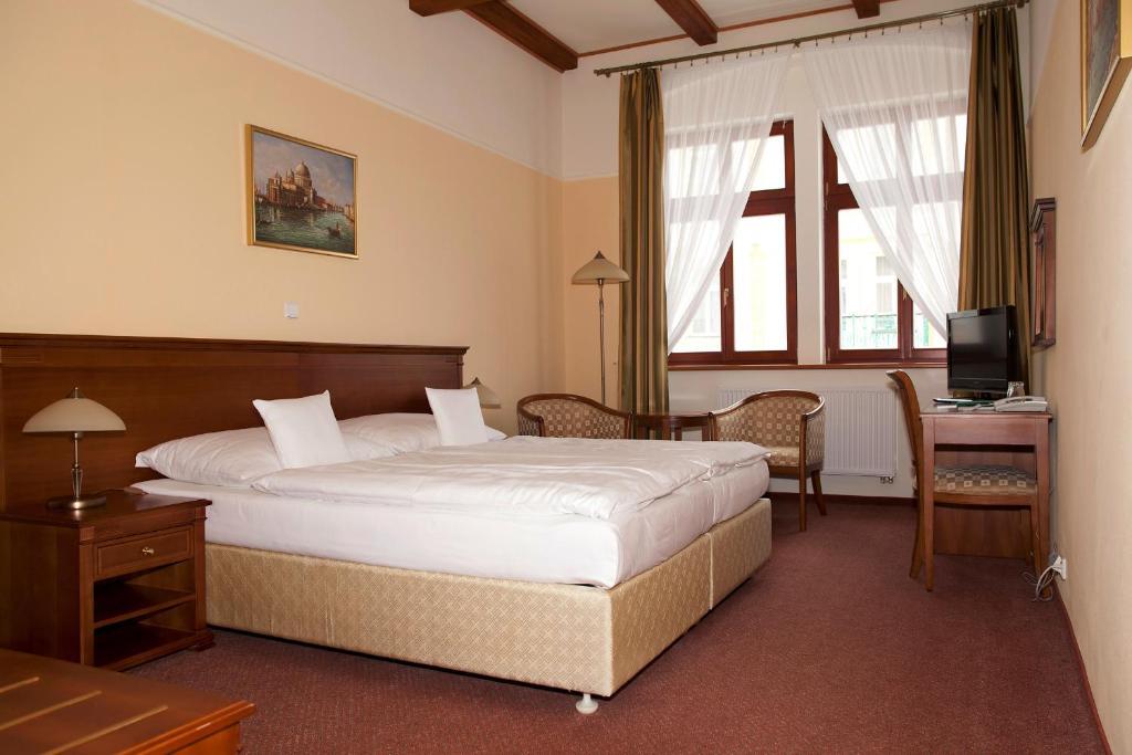 Wellness Hotel Ida Františkovy Lázně Стая снимка